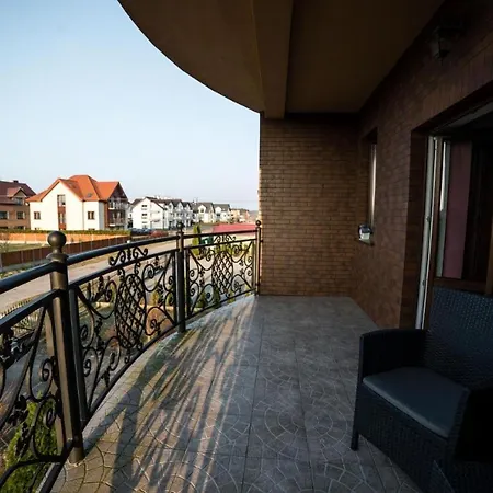 בית הארחה Novum וובה